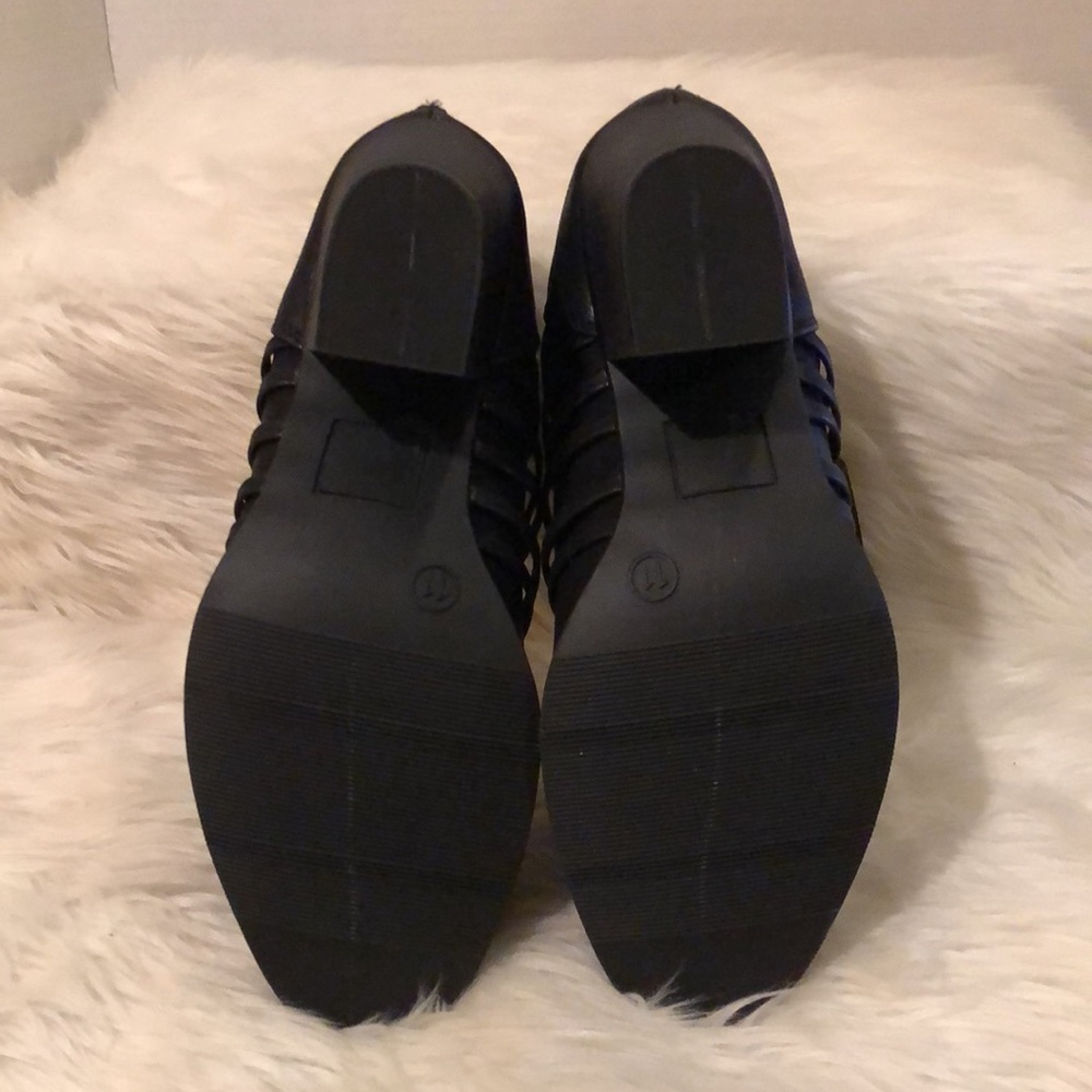 Big Buddha Strappy Ankle Boots/NWT - Picture 4 of 6
